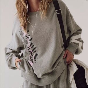 FP Movement Small Sweatshirt All Star Logo Pullover Heather Grey pockets